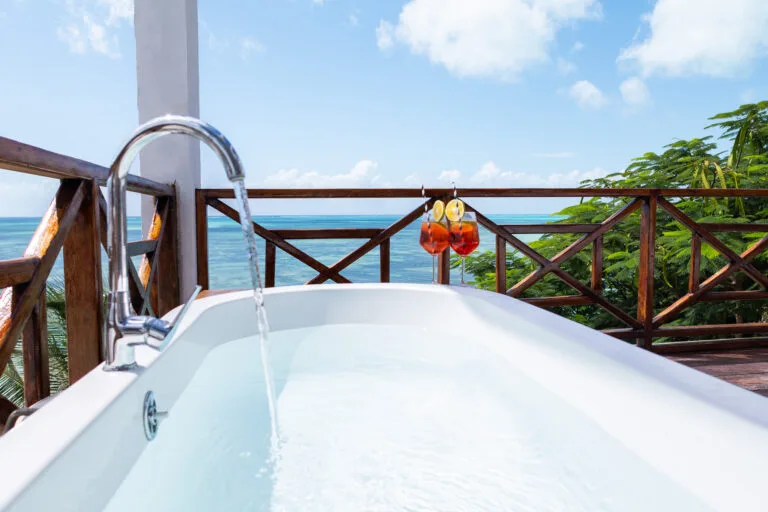 018D4C1A-D4D3-438D-B9C0-47F19B20AB5D