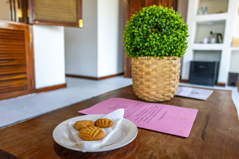 15E1C60D-2086-4BF3-9306-DC50DEBF62DD