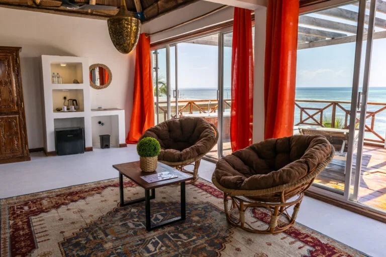 2FBA3E22-3E27-486B-9A33-90E9C6EE15C6