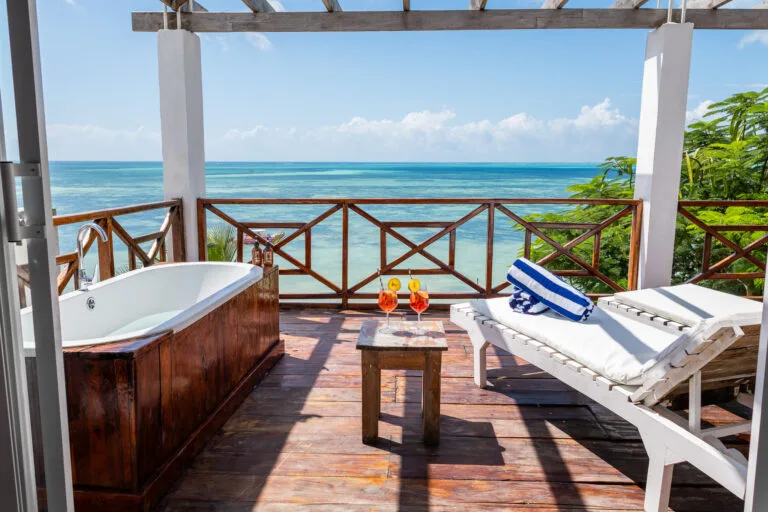 3F917D9B-3D79-4C4E-A110-865F40104F17