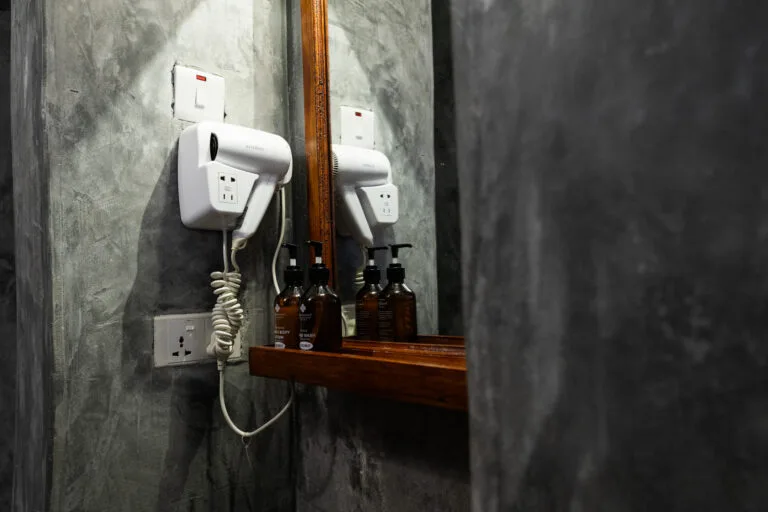 6D78FFFF-9244-462A-B3F5-CE47617EE65D