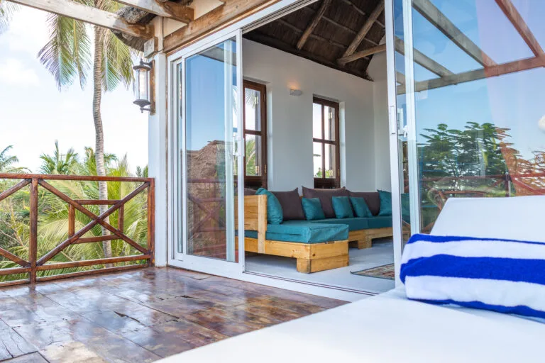 9FFA5D33-EF7F-4F16-BC01-19D317A75E3B